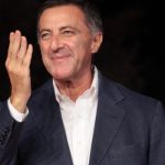 Villa di Filicudi, la piscina non era abusiva: assolto Luca Barbareschi