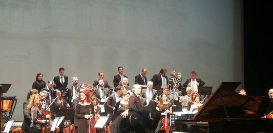 Concerto di Capodanno, pienone per l’Orchestra del TVE (video)