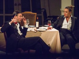 L’humor “grigio” della Guerra dei Roses