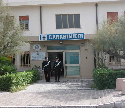 Ha perseguitato la moglie per anni, arrestato l’ex marito