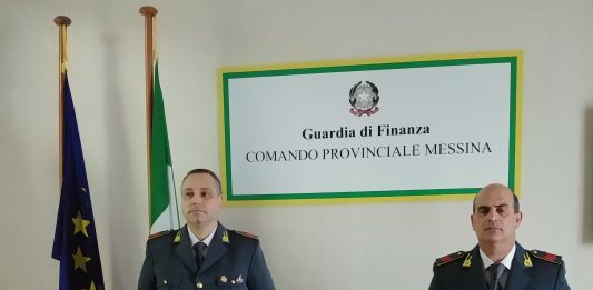 Tentata estorsione a commerciante del centro città, in manette pluripregiudicato messinese (video)