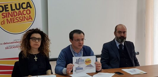 De Luca contro la variante al piano regolatore:”lebbrosario urbano serve partenariato pubblico-privato”