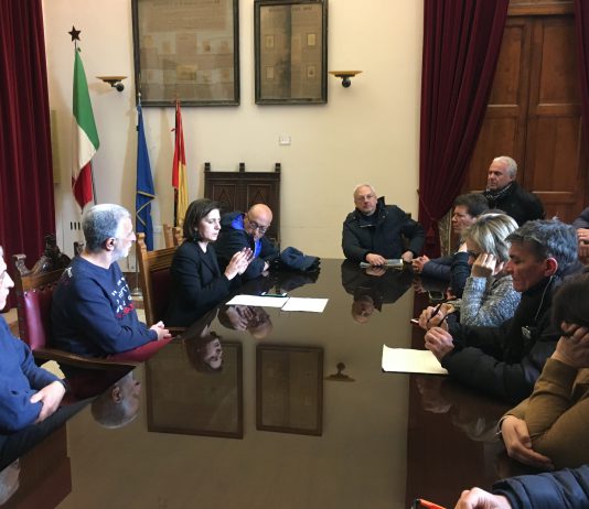 Casa Serena: disoccupata l’aula consiliare dopo il confronto con l’Amministrazione