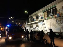 Incendio all’ex Casa del Portuale: nessun ferito (video)