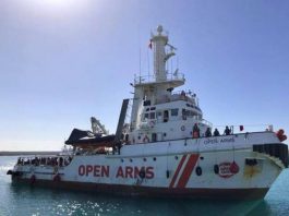 Migranti: a Open Arms assegnato il porto di Messina