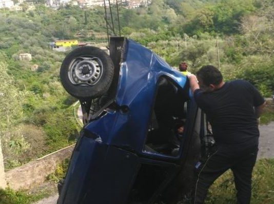 Incidente mortale a Sant’Angelo di Brolo: vittime due anziani coniugi
