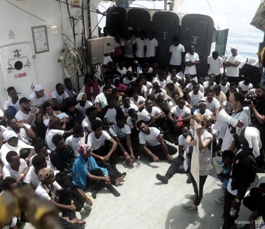 Aquarius: MFS chiede sbarco immediato, ‘esausti per sopportare altri 4 giorni di navigazione’
