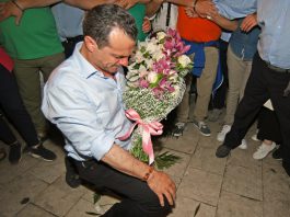 Cateno De Luca tenta la strada del vittimismo e annuncia dimissioni, ma il Comune non è un giocattolo