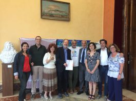 AccogliME, il progetto che coinvolge i minori migranti non accompagnati all’Info Point del terminal crociere