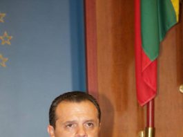 Gli esperti a titolo gratuito di Cateno De Luca: ecco chi sono i primi tre