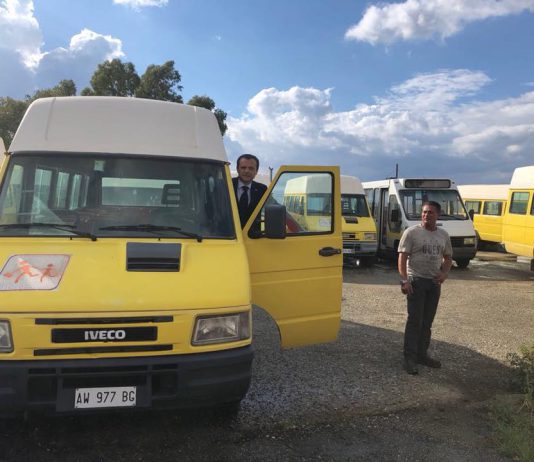 Nuova fermata scuolabus a Larderia inferiore