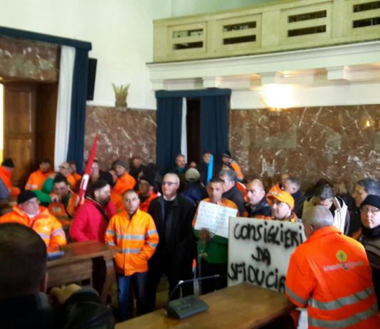 No alla privatizzazione dei servizi: FPA-Si Cobas Messina, “fronte unico di opposizione all’amministrazione De Luca”