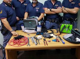 Stavano svaligiando un appartamento tra via Maddalena e via Ghibellina: arrestati due messinesi