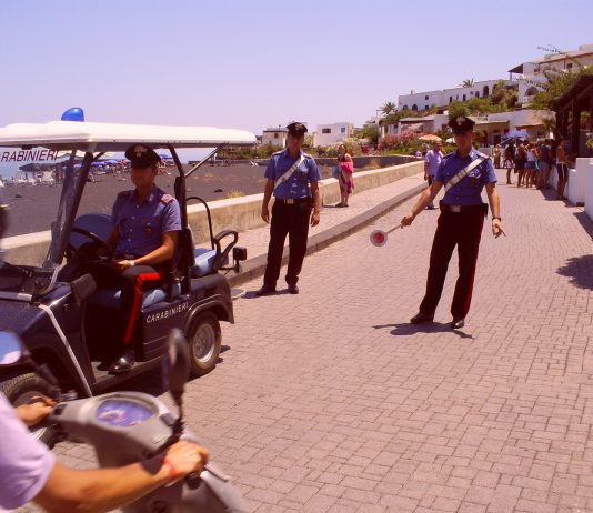 Lipari: rapina alla filiale Monte Paschi, arrestati i 3 ladri e recuperato il bottino