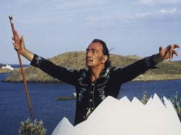 Eventi speciali per la Multisala Apollo: Salvador Dalì, l’inaugurazione del Cineforum e il regista Panarello