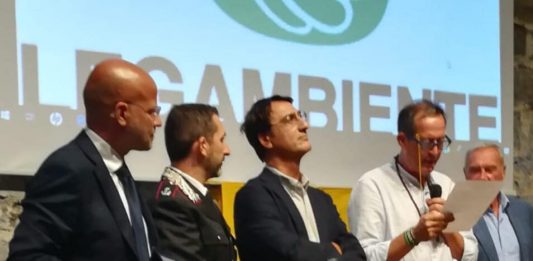 Report Ecomafie di Legambiente Sicilia sui reati ambientali, premiato chi li contrasta