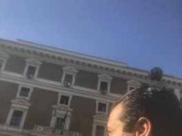 I consiglieri comunali sciolgono le “catene” e pensano a un contro comizio per rispondere al Sindaco