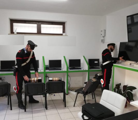 Scommesse e gioco d’azzardo: multa da 76 mila euro a un internet point di Mistretta