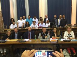 Ecco come Cateno De Luca vuole salvare Messina dal dissesto