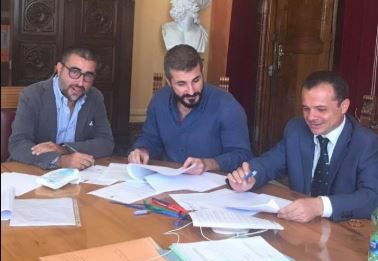 De Luca, il balletto delle dimissioni e il sussulto di orgoglio politico di LiberaMe