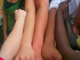 Celebrazioni a Messina in ricordo delle vittime di mafia e contro il razzismo: manca qualcosa.