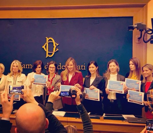 Camera, Forza Italia presenta misure contro il Femminicidio, Siracusano (FI): “Nessuna violenza contro le donne dovrà essere tollerata”