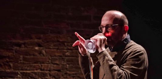 Teatro Clan Off: “Ogni bellissima cosa”, o della ricerca della felicità perduta