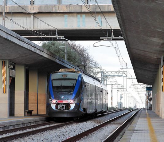 Terme Vigliatore: un 50enne è morto investito dal treno che viaggiava verso Messina