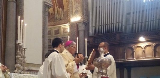 L’arcivescovo Monsignor Accolla esorta il clero ad una carità vera