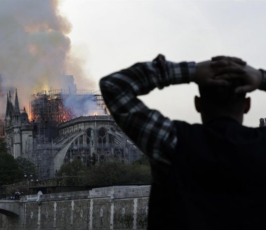 Notre Dame, notre drame: bisogna ripartire dai valori cristiani