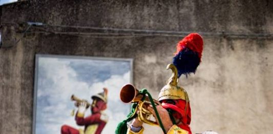 San Fratello, dopo Dolce & Gabbana, il fotografo Mario Testino fotografa i “Giudei”