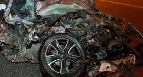 Incidente in tangenziale, madre e figlio di 4 anni salvi per miracolo