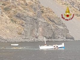 Stromboli: intervento di salvataggio, recuperati cinque persone in mare