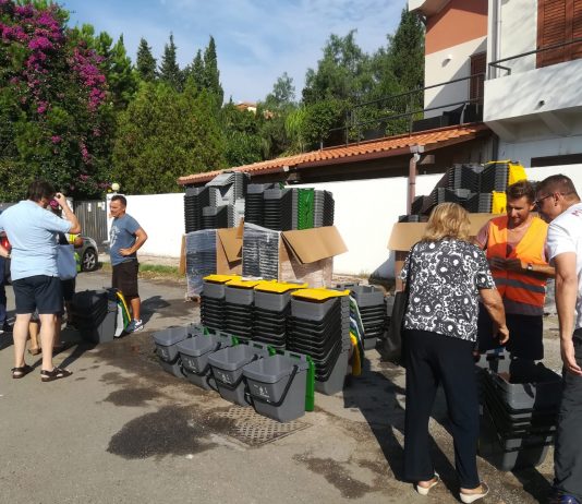 Porta a porta, Lombardo: “nonostante la consegna dei kit invitiamo a seguire il vecchio calendario” Video