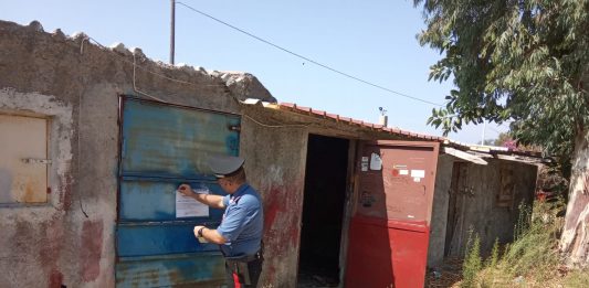 Terme Vigliatore, nel torrente Patrì garage abusivi: sequestrata l’area