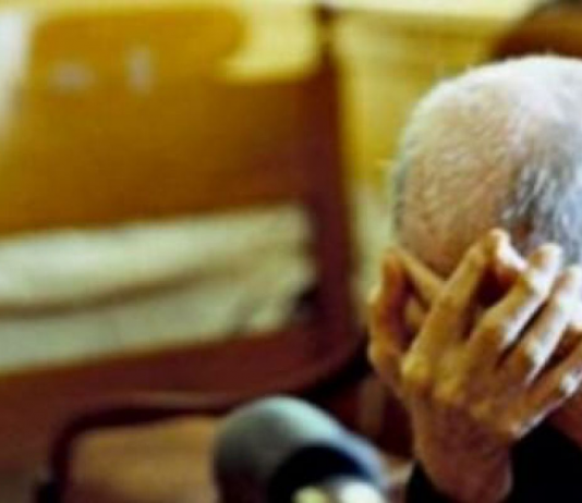 Maltrattava l’anziano di cui era badante: 55enne rumena arrestata ad Alì Terme