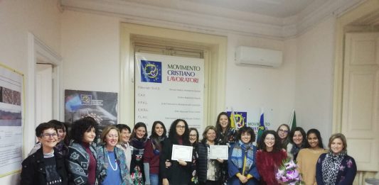 Premiate due giovani studentesse. Nella giornata dedicata a combattere la violenza sulle donne l’MCL assegna due borse di studio