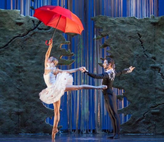 In scena il Natale al Vittorio Emanuele con il balletto “Lo Schiaccianoci”