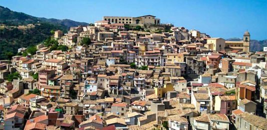 San Piero Patti: dopo trent’anni si consolida il centro abitato