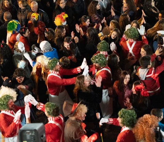 Grande successo e folla per il Carnevale di San Fratello per allontanare paure e allarmismi