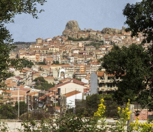 Coronavirus: nessuno stato di infezione nell’insegnante di San Fratello