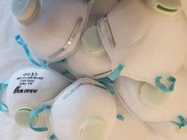 Esami di maturità, Poste Italiane consegna mascherine della Protezione Civile agli studenti