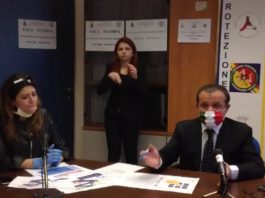 De Luca e Calafiore spiegano la Family Card; “Stretto? da ora vedetevela col Governo”