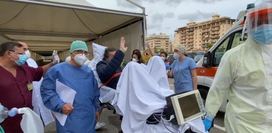 Coronavirus: dimesso anche il secondo paziente bergamasco: “Grazie Sicilia” (video)