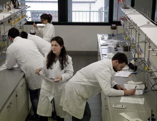 Emergenza coronavirus: Laurea in Farmacia e in CTF diventi abilitante