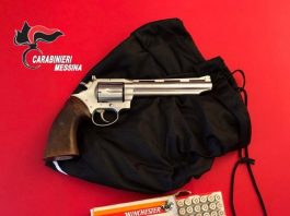 46 messinese nascondeva nel giardino una pistola rubata, arrestato dai Carabinieri
