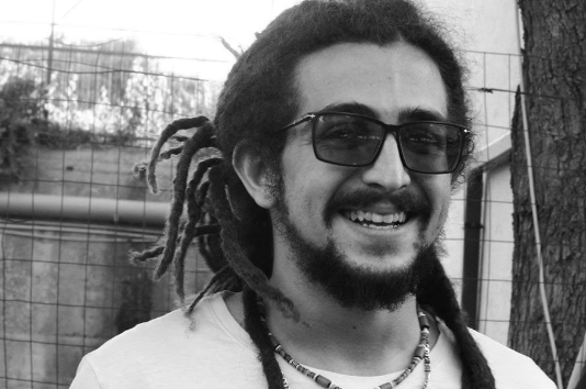 Ancora una vita stroncata nella zona sud: muore il rapper messinese Gianni Freni, funerali in piazza