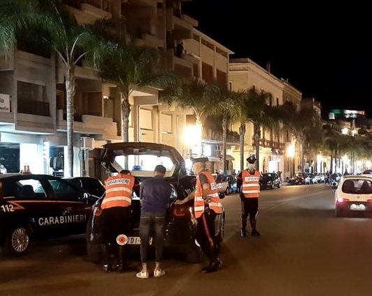 Incidente a Milazzo, 19enne incensurato, ferisce scooterista sotto effetto di alcool, omettendo soccorso; scattato l’arresto