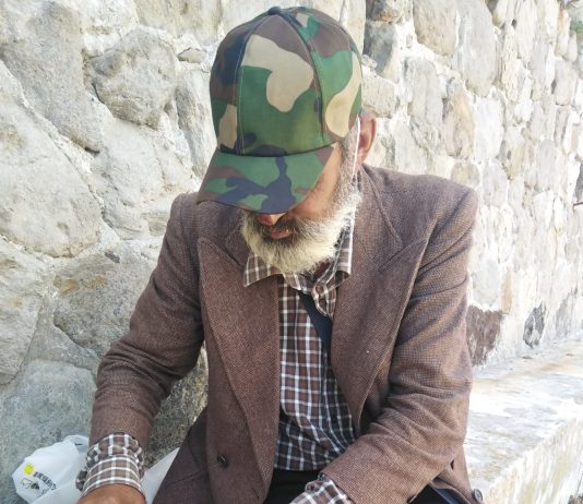 Lipari, Kaddour incontra l’assessore De Luca e gli assistenti sociali