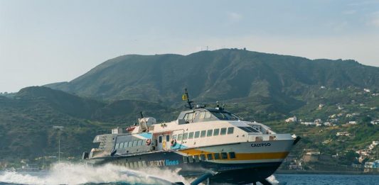 Liberty Lines – Isole Eolie, da domani tre partenze giornaliere da Messina